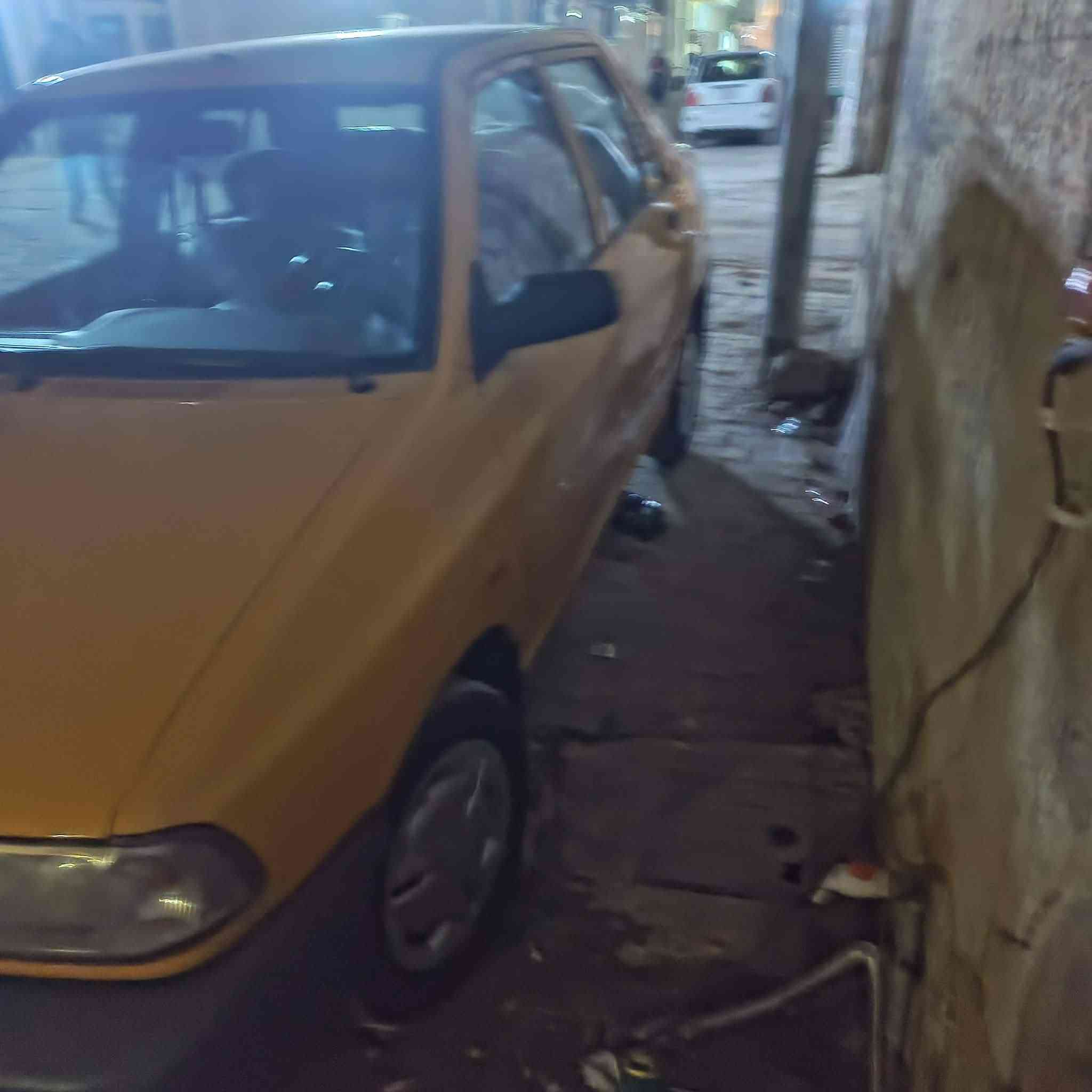 السلام عليكم سايبه موديل ٢١ مكفولة بيه بارد بل جاملغ المامي والباقي كفاله رقم انكليزي بسمي مصفره المكان بغداد الحريه السعر ٥٧ وبيه مجال ***********
