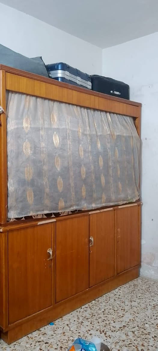 السلام عليكم 
غراض مستعملة للبيع 
مجمدة حجم كبير ما داخلة تصليح 
بوفية شمالة تسگام صاج داخل وخارج
لوكر صاج تركي 
كنتور 
ميز مكتبي صاج 
مكاني بغداد جميلة 
للاستفسار اكثر خاص


**إذا كنت صاحب هذا الإعلان وتريد حذفه لأي سبب، رجاءا أرسل رسالة إلى الدعم الفني**