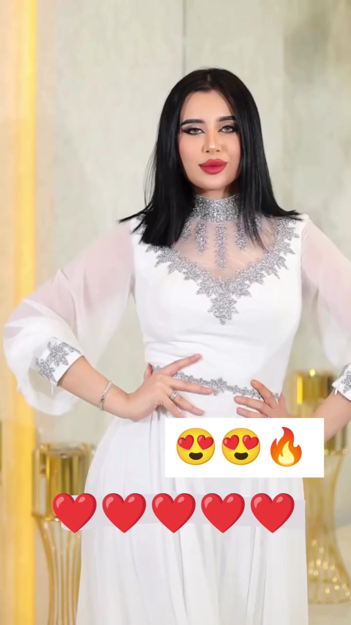 فستان خطوبة او مهر
يجنن باللبس موديل تركي . ملبوس ساعه تقريبا ع كد تصوير بالبيت
والحلو انو اذا عندج شويه كرش مراح يبين لان فصاله يغطي ومرتب ويخصر الجسم بي حزام. اريده ب٩٥ الف❤️


**إذا كنت صاحب هذا الإعلان وتريد حذفه لأي سبب، رجاءا أرسل رسالة إلى الدعم الفني**