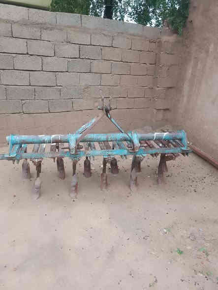 للبيع
عربانة مع خرماشة بحالة جيدة
السعر: 3,000,000 دينار وقابل للتفاوض للجادين
المكان: صلاح الدين – طوز خرماتو
للاستفسار الاتصال على الرقم: ***********
