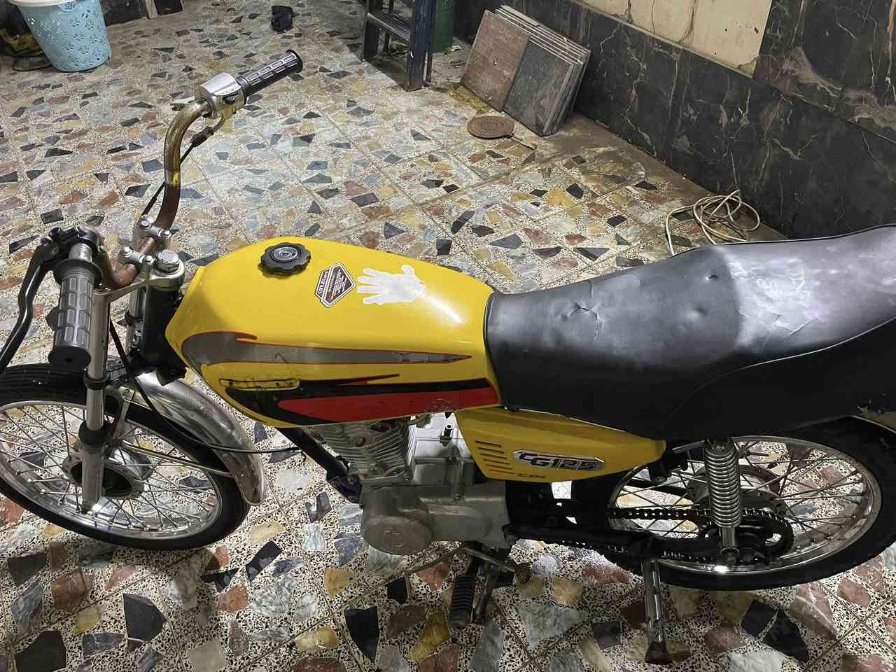 السلام عليكم درجه اربع كير كلك درجه حلو نضيف مكان نجف سعره 250بيه مجال حك الجيه رقم تليفوان***********
