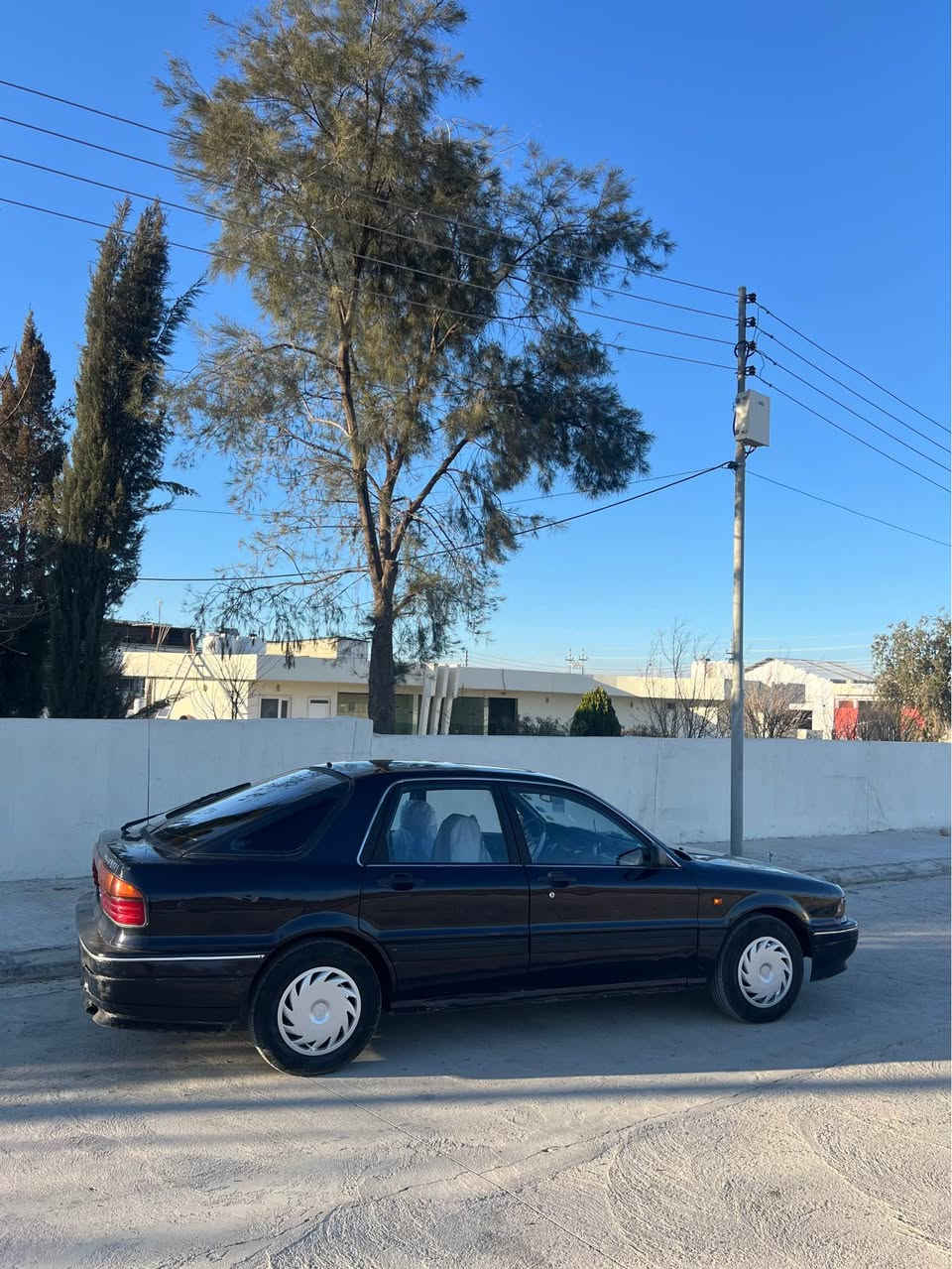 ( مستبوشي گلاند      1991      فول فول توماتيك  )
( اسلايت /قفل مركزي /جامات گهرباي /بعد بي مواصفات )
( بدون صبغ )
( گير ابشرط مكينه  63 المرغوب ابشرط بدون اي عيب )
(رقم اربيل الدولي /هزا 2027/2/22/ سنويه 2031/4/4)
( شرط الوكاله /شرط التحويل مضمون )
( العنوان دهوك قضاء برده ره ش )
(***********)واتس اب 
(***********) واتس اب 
( السعر       47     $    ورقه او بي مجال   ) اكر, نينوى
