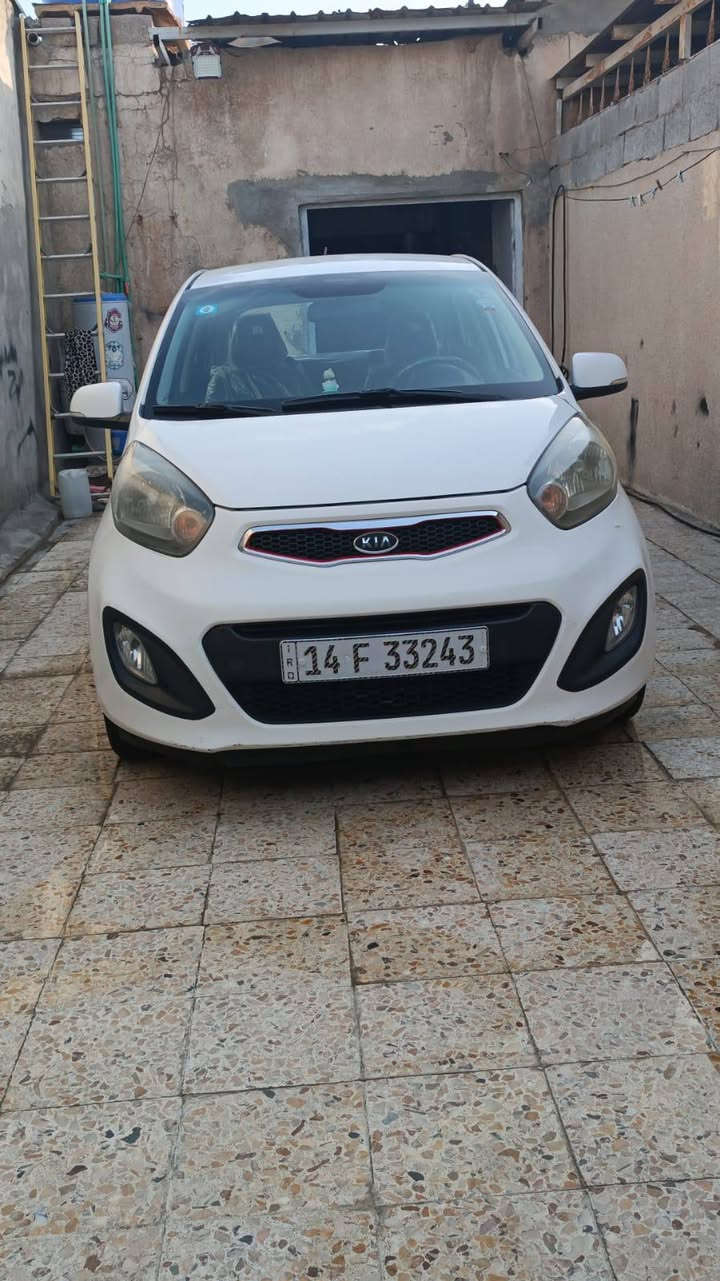 للبيع كيه بيكانتو وارد خليجي بصره بسمي مديل 2014 ماشيه 92 سياره جديده مكينه 1400الجبيره كفاله ضربه وتبديل بيهه مكانات صبغ قليل استخدام بنيه
مكينه كير تبريد تدفئه جاهزه 
فول مواصفات عدا فتحه 
*********** /*********** مكاني البصره الجنينه
