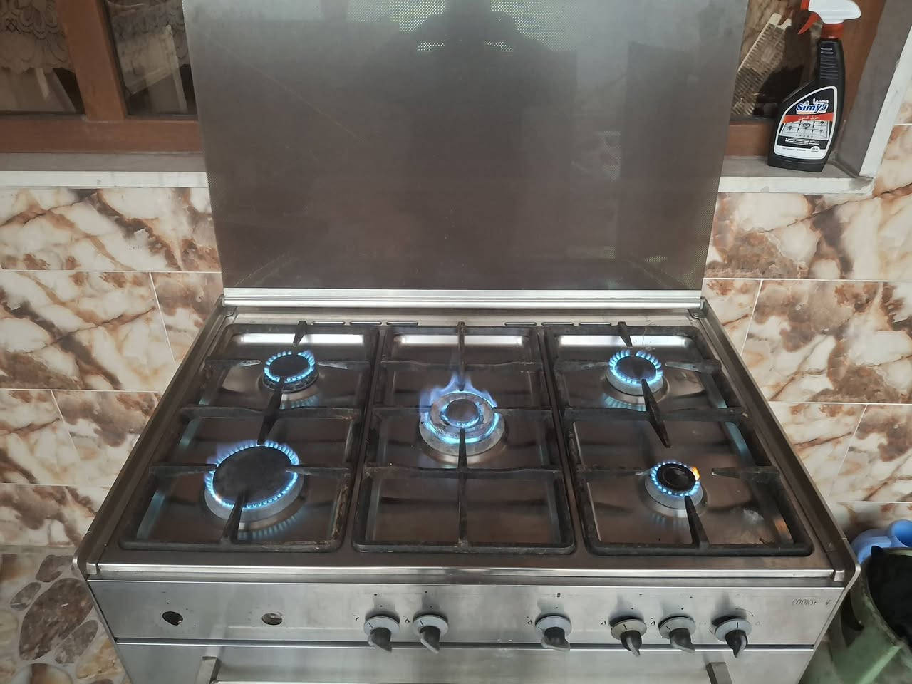 مبردات ٢ الكبير شغال حجم ٤ ونص والصغير ٢ ونص نقص الماطورسعرهم ١٠٠ الف
كنتور بابين سلايت سعر ٦٠ الف 
غسالة فيستل ٨ كيلو سعر ١٥٠ الف 
شاشة جنيرال قياس ٣٢ ستلايت داخلي سعر ٦٠ الف 
طباخ خمس عيون بس قفل مال فرن عاطل سعر ١٠٠ الف
*********** واتساب
