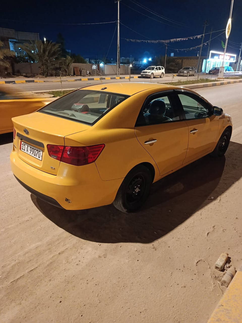 السلام عليكم كيه فورتي مديل 2012 سياره بسمي  نضافه السياره مثل ماواضح بصور  بيهه خيط تبخير سعر السياره 85وبيها مجال قليل مكان السياره ذي قار مركز انتصل عل رقم👈🏿***********مو تراسني خاص ما جاوب
