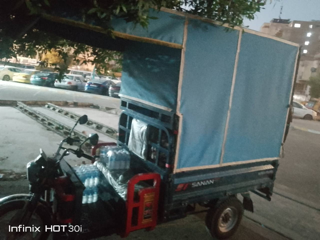 سلام عليكم عندي ستوته شحن لبيع شتريته مليونين 2400 قبل 15 يوم قيم وخظ رقمي ***********
