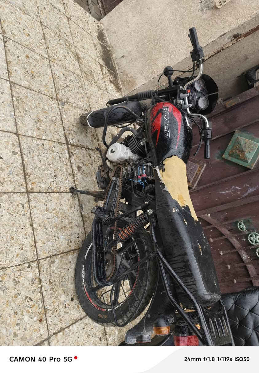 السلام عليكم دراجه بوكسر موديل 2022 مرقم بيه نقوصات بسيطه
العنوان بغداد شهداء البياع 

***********
السعر /1800 بيه مجال قليل 💕
