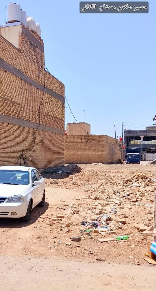 #هاام_جداً ،
قطعة أرض زراعية ( للبيع )  المساحة ( 270 ) متر ، 
الواجهة: ، 10×27 السعر خاص ،
ملاحظة : القطعة فيها طابو زراعي حق التصرف ، ومكاتبات رسمية ، وضمن موقع التمليك الحكومي ،
الخدمات فووول [ كهرباء وانارة ، و ماء و مجاري وتبليط ) المنطقة مرغوبة ولا يوجد مقابلها بيوت او جيران ، تعتبر واجهة سدة دور النفط ،
الموقع : ميسان العمارة ، سدة دور النفط ، بعد اللوفة الحادة بفرعين فقط ،
هاتف : *********** 
متواجد على الهاتف والواتساب فقط ...
