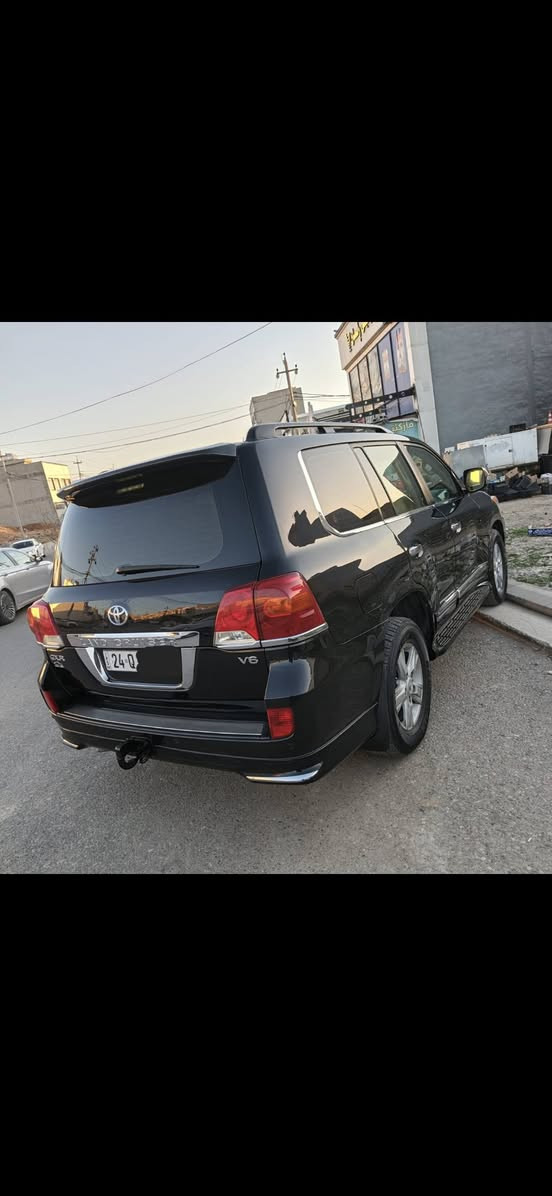 Toyota lancruser gxr 2013. 6v
شةريكة جيهانgxr
6V

برئمي دةرةجة يةك
سةيارةكة زؤر باك ماوةتةوة 
نمونةية لة جواني 
بةناو خؤمانةوةية 
گئر مةكينة كارةبايي ١ هةفتة بةشةرت
زؤر بئ كئشة و پاك ماوةتةوة
هةموو شتي تازةية 
سةنةوي هةزة ژينگة رئگاوبان هةمووي تازةية
سةلاجة 
شةغال 
بةسمة 
سلايد
دةرگا بةسمة
گوشن كارةبايي
حاسةي پئش و پشت 
8ايرباگ
ئاوئنة شةفت 
تةنها پةلةيةك بؤياغي هةية 
لة جاملغ ي دواوة 
رةسمي سؤنةرةكةيم داناوة 
نرخي ٣٢٧ و مجال
شوئن هةولئر
*********** أربيل, العراق
