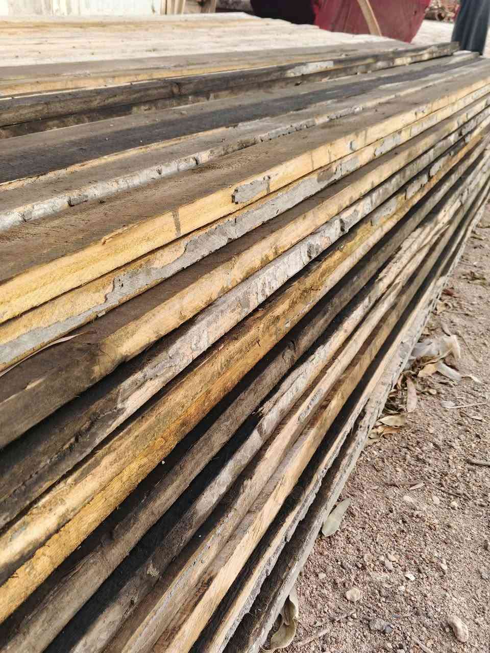 السلام عليكم مكعبين لوح طول 4م انج تارس روسي العنوان حله شارع 80مجاور مؤسسة العين  رقم الهاتف ***********
