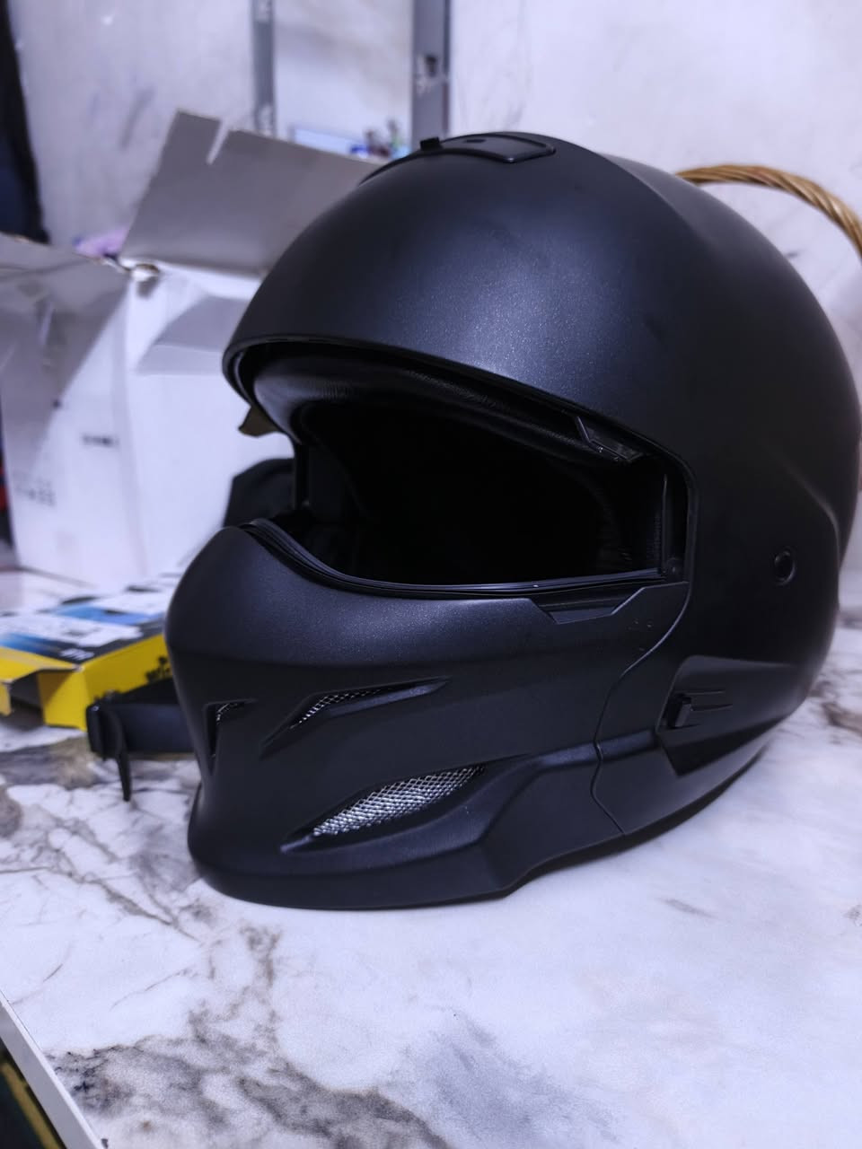 البيع هيه وسماعاتهه سعر 50 مكاني بغداد الجديده ***********
