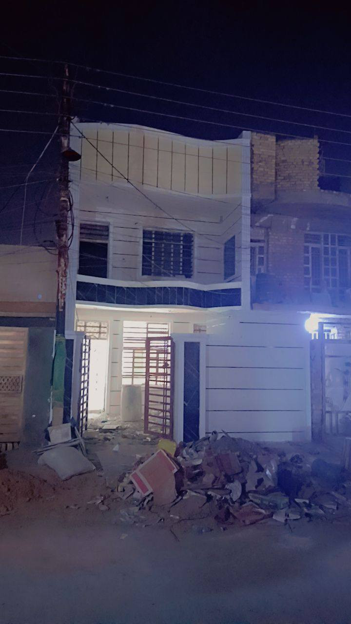 مكتب الكوثر للعقار بغداد الحسينيه قرب كراج الاسدي 
مساحه 100 قاطين  خلف ابو خلدون المضمد
***********
