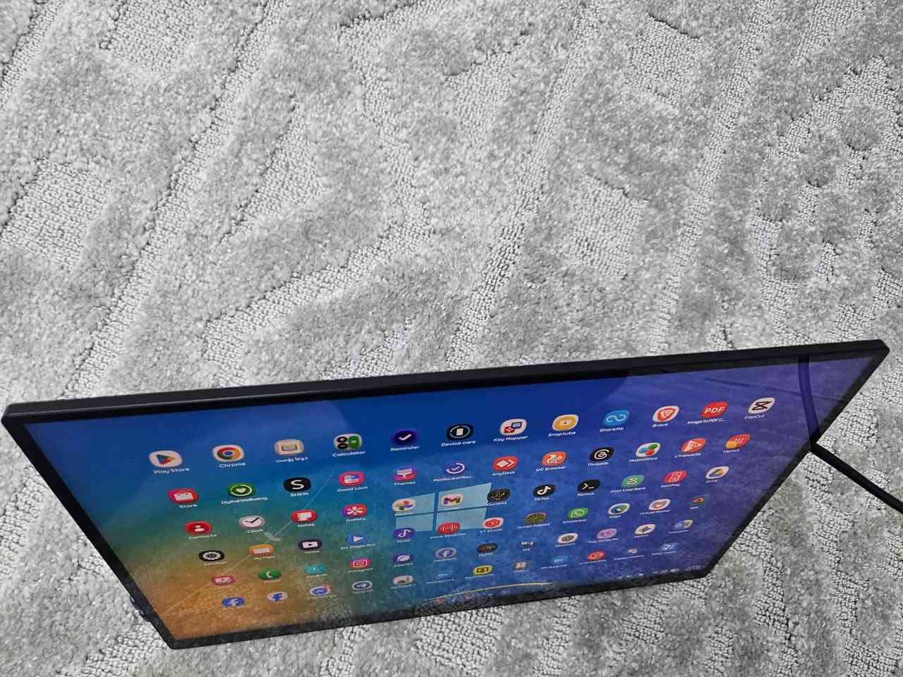 Portable monitor touchscreen لەمس
پۆرتەیبڵ مۆنیتەر شاشە لەمس 🔥 
شاشە چواردەیە 
فول ئێچدی پڵەس FHD+
ڕاستەوخۆ لە ڕێگەی یەک کێبڵی تایپ سی موبایلەکەت ئەکات بە تابلێت
بە مەرجێک موبایلەکەت سامسۆنگ بێت
شاشەیەکی زۆر جوانە و بێ کێشەیە و لەمسێکی زۆر خۆشی هەیە هەر وەک ئایپاد و تابلێت
بۆ موبایل و تابلێت و کۆنسوڵی یاری 🎮 و کۆمپیوتەر 💻 ئەبێت السليمانية, العراق


**إذا كنت صاحب هذا الإعلان وتريد حذفه لأي سبب، رجاءا أرسل رسالة إلى الدعم الفني**