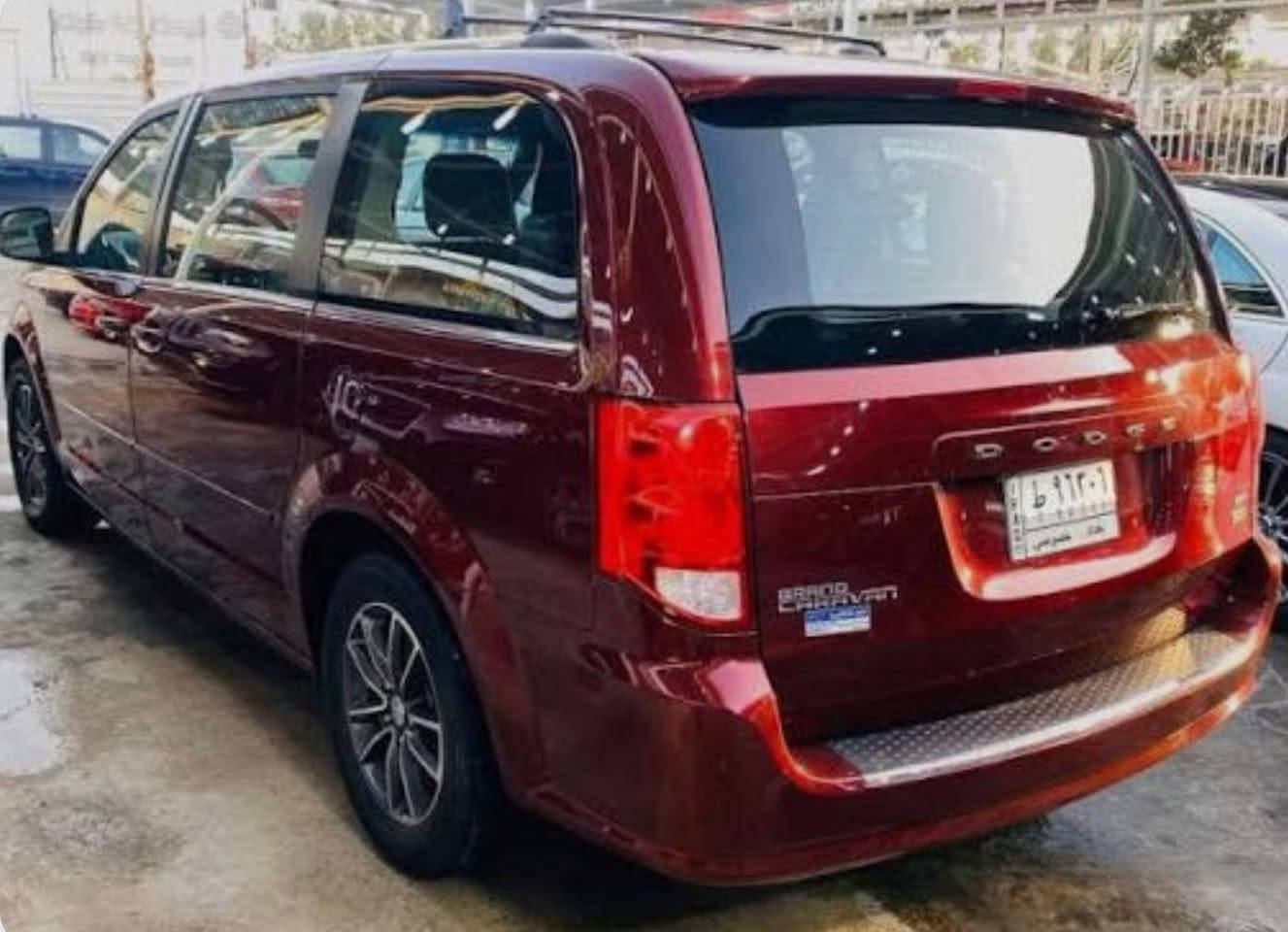 دودج جراند كرفان 2019gt فول مواصفات وارد امريكي حادثه جاملغين وبنيد ومبدلات بأمريكا سعرها 160ورقة رقم بغداد انكليزي جديد ماشية 50ميل مواصاتها كشنات جلد vip منفصل جنطه وابواب سلايد فتح واغلاق عن بعد للتواصل الرقم ***********

