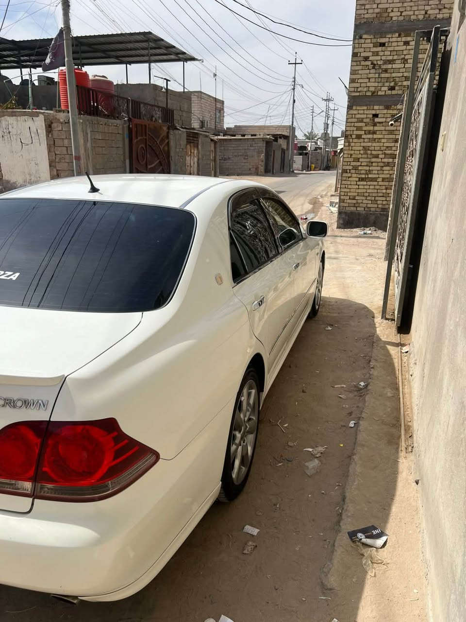 سياره كراون شاهينه  كفاله تسجيل جديد
سياره جاهزه   تخم تاير مشط لكزز   تبريد قطعتين 3 دكم  دواخل اسود ملكي    اثلت السياره  فتحه   ويل دنكه   سياره جاهزه ابسمي  شرط المداور   للستفسار رقمي ***********  بي واتساب   اتصل وتدلل  عنوان السياره البصره  ابي الخصيب

