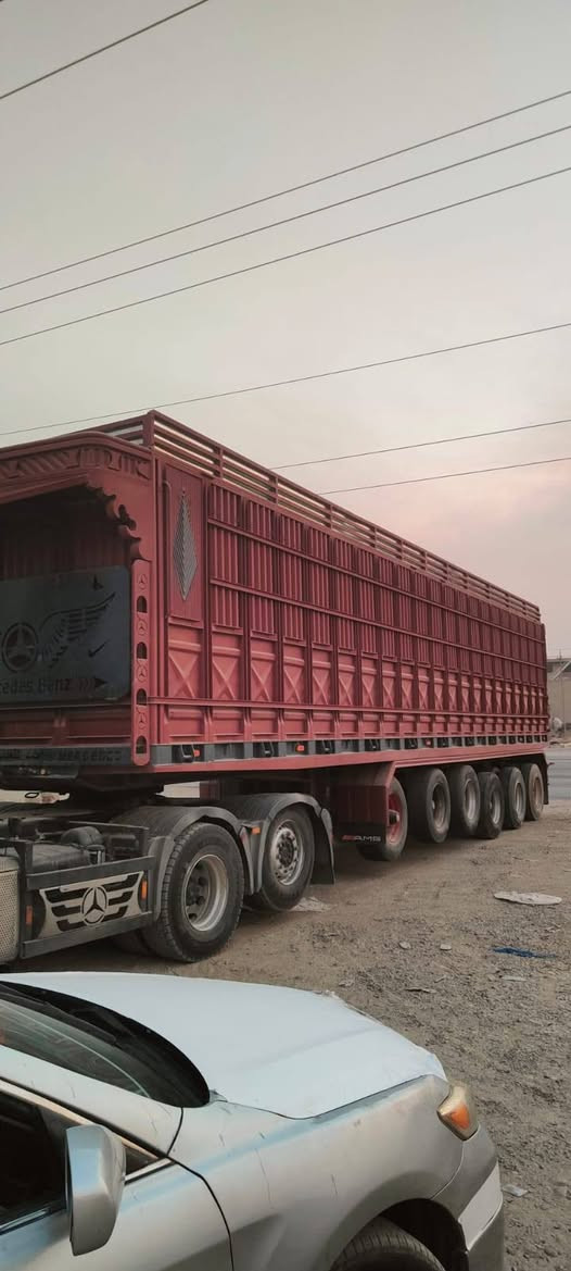 سلام عليكم نساف للبيع حدادت احمد النعيمي 6 دناكير الطول 12/75
نساف صفر مامربوط حموله 68 طن
***********
