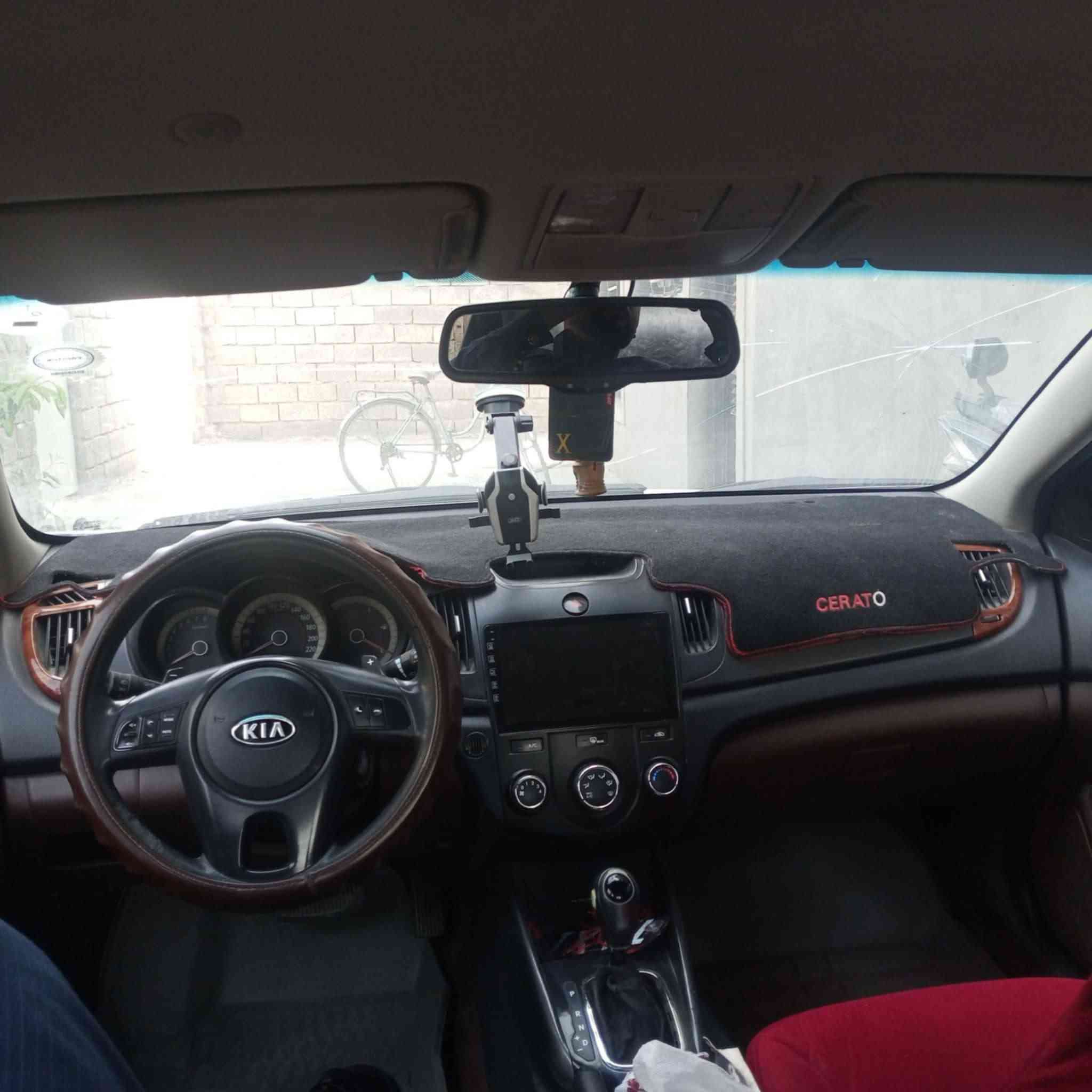 #بسبب_الوعود_الكاذبه
سيراتو 2013 شكل 12 
محرك 1600 
تحكمات ستيرن 
شاشه اندرويد 
داخل لونين
كير اوتو +عادي
السونار موجود 👇👇
 رقمها اربيل رقم دولي
تحويل ثاني يوم 
#السعر 95
مكاني الفلوجة 
***********
