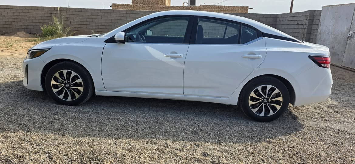 نيسان سنترا 2024
بدون ضرر ماشيه ٢٥ بدون رقم للبيع او مراوس حسب قناعه 
السعر ١٤٠ مكانها الانبار هيت 
محرك ٢٠٠٠ 
صدر ع وضع شركة تايرات شركة  
فول مواصفات عدا الفتحه  
***********
