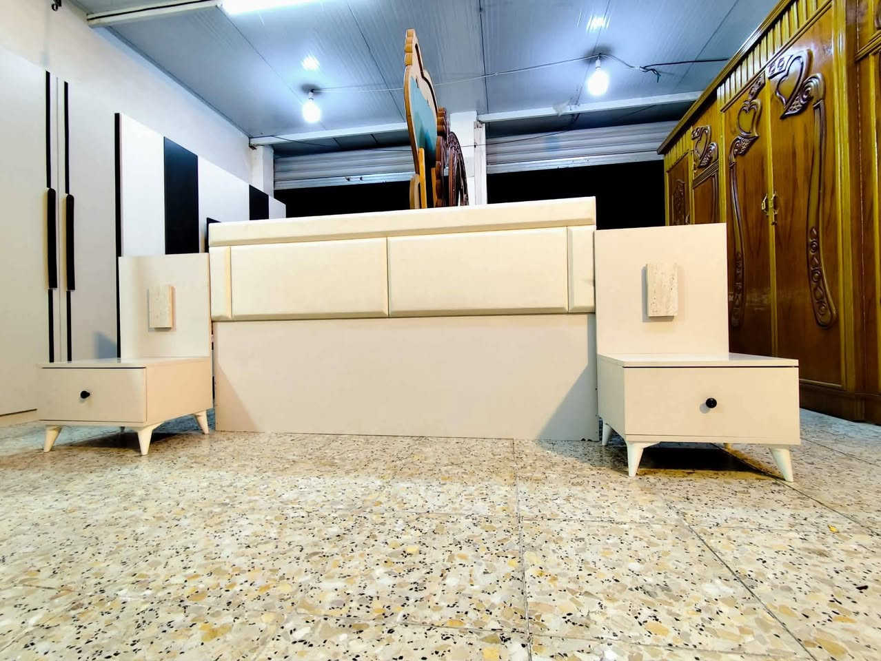 غرفه تركي مستخدم اخت الجديد🫴🏾
عدد 5 القطع☀
نضافه 100 بالميه 🍃
مع شد 🪛 ونقل 🚚 داخل بغداد مجانآ 
محافضات بكروه 💯💯💯💯💯💯


**إذا كنت صاحب هذا الإعلان وتريد حذفه لأي سبب، رجاءا أرسل رسالة إلى الدعم الفني**