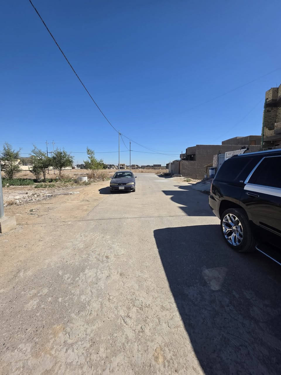 مشتمل للبيع طابق واحد
💢¤طابو   ملك صرف ¤💢 
بناء حديث وشغل درجة أولى 
السعر المطلوب 77 مليون 
صاله ومطبخ واستقبال وغرفه1 ومجمع صحيات داخلي وخارجي 

الموقع  المحاويل  حصن جعفر 
المساحة 》👈》100 متر 

واجه 》👈》5 متر 
نزال 》👈》20 متر 

عرض الشارع 》👈》15 متر تبليط 

للاستفسار اكثر الاتصال على الارقام التاليه 📞📞

***********  - ***********
او زياره مكتب  المحامي العقاري علي راجي العلواني
