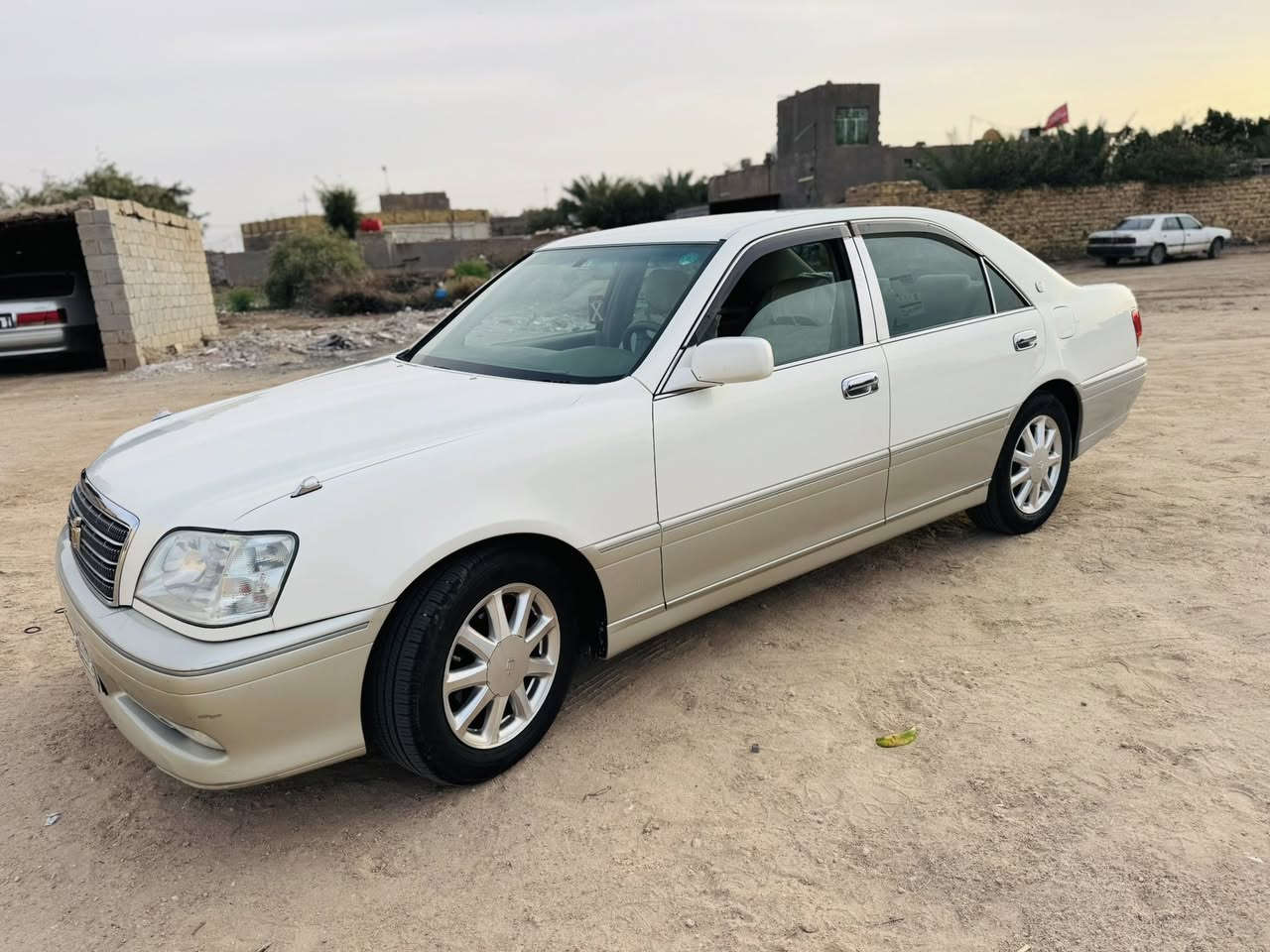 السلام عليكم جنون قرار ٤٨ سياره طك الكارتون دي فور الكبير ٣ دكم جاهزه ماتصرف عليهه ربع دينار بسمي سياره اني الملاك مداور ثاني يوم
السعر ١٥٨ مكاني ناصريه شراي يتصل ***********
