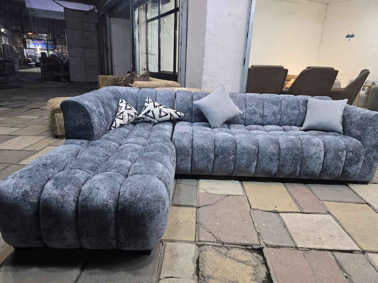 موديل الببلز تركي استيراد فقط ب 700 الف *********** وتساب فقط
