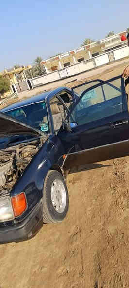 سلام عليكم سياره للبيع مرسيدس موديل 87 سعر 40 وبيها مجال الاستفسار الهاتف***********
