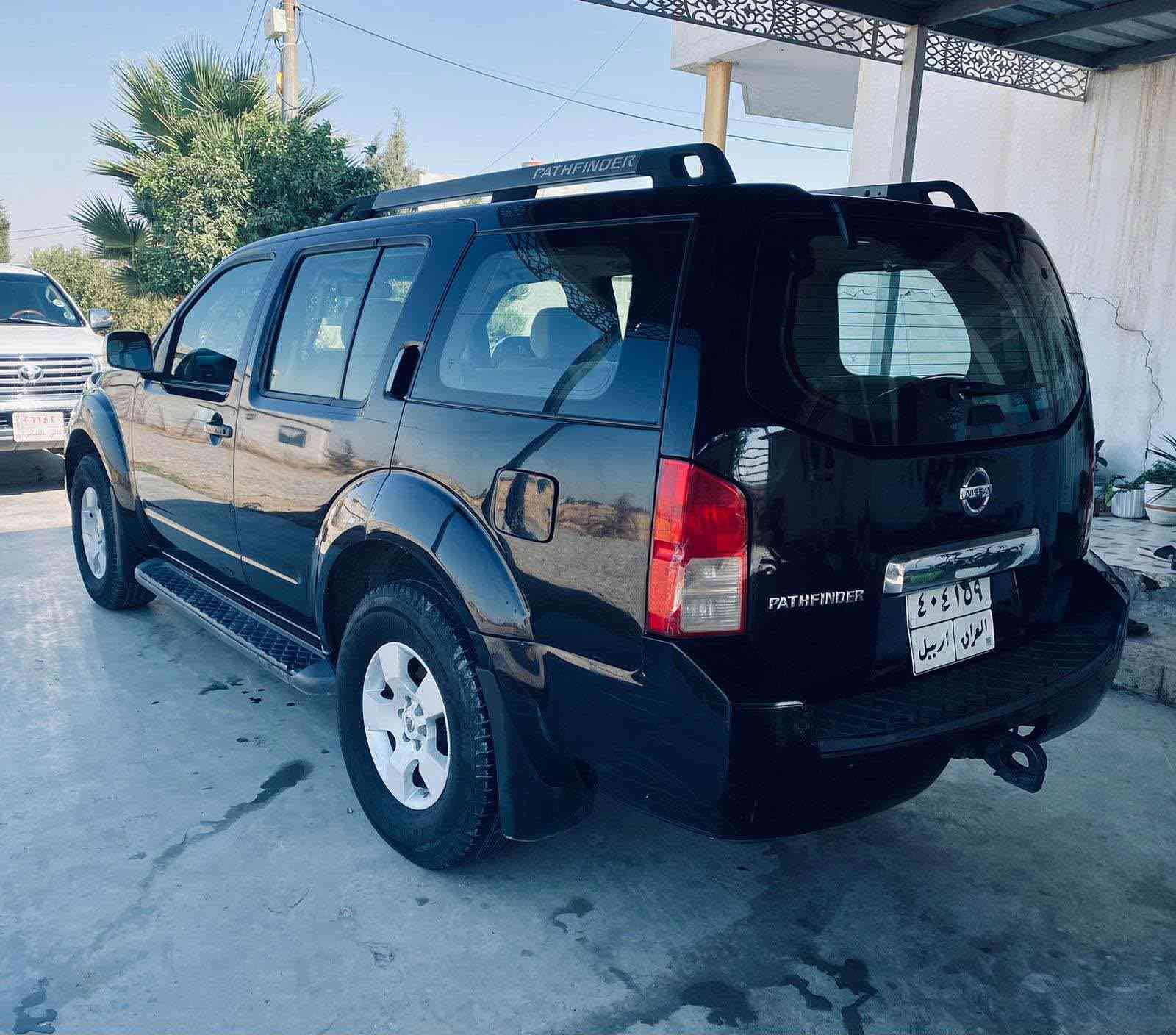 للبيع نيسان باسفندر ٢٠٠٦ وارد خليجي 
فول فول مواصفات سلايت
سياره ٧ راكب 
دبل اكسل 
داخل بيجي 
٤ تايرات جديد
شرط تحويل رقم اربيل
سياره بيها ٦ قطعة سبغ 
اني ابيع حزام اثر شخط
مابيها دواخل شرط 

سعر ٧٨$ ورقه و بيها مجال بصيط
مكان اربيل 
*********** واتساب 
*********** واتساب بغداد, العراق
