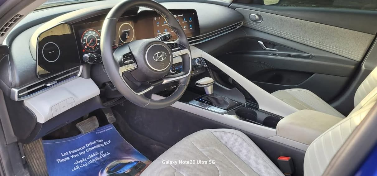 انتره موديل 23 بغداد الشعب هاتف *********** سعر 155 وارد امريكي حادث بنيد محرك 2000 فول لمتدد رقم بغداد ابسمي ماشيه 33الف كيلو متر
