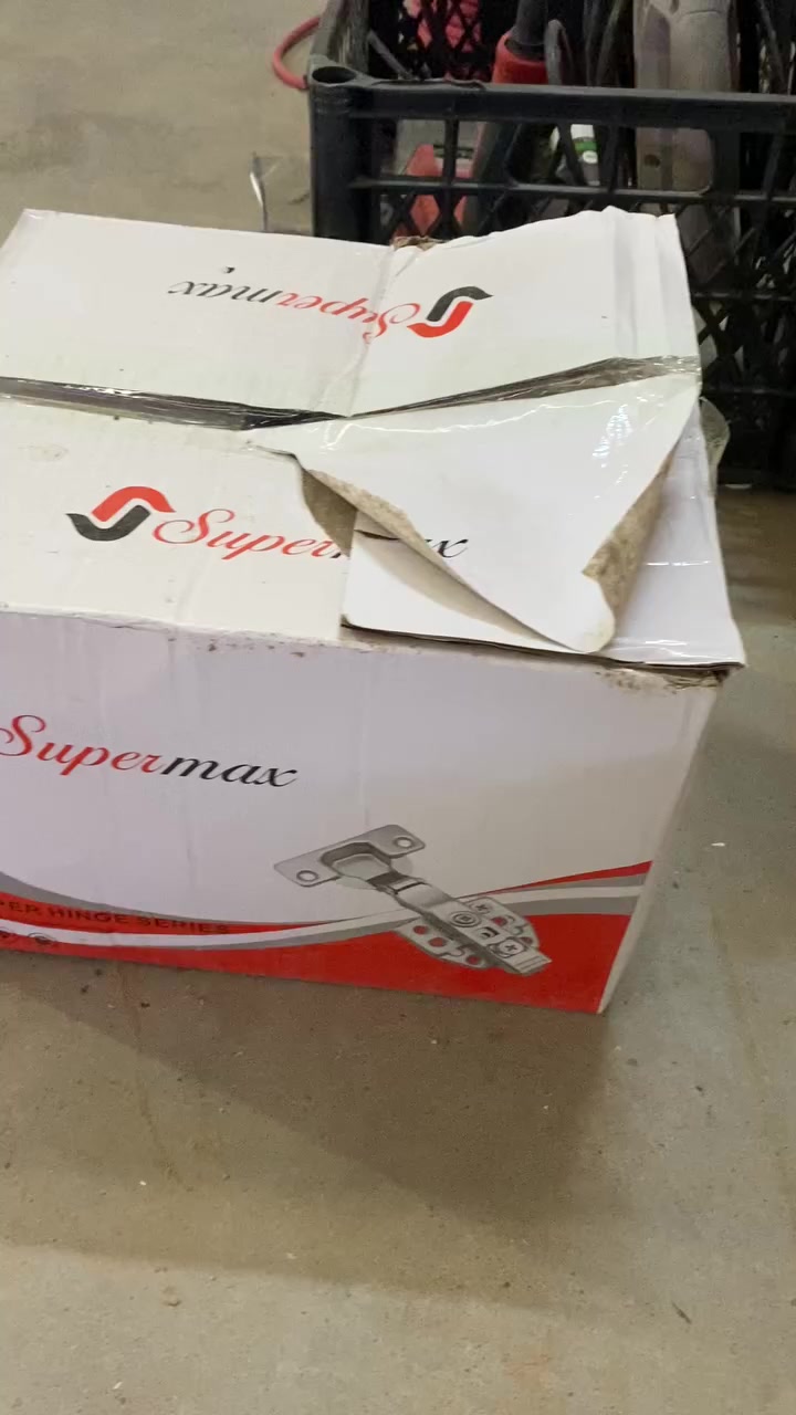 📢 مزگینی بۆ هوەستا و خودان پێشانگەهێن تەختەی! 🛠️🪚
قەپاسێن (قلابێن) هیدرۆلیکی یێن مارکا Super Max ب ئەرزانترین نرخ ل بازاڕی گەهشتنە بەر دەستێ مە! کوالێتیەکا بەرز و ب گارانتی.

✨ تایبەتمەندی: ✅ سیستەمێ هیدرۆلیک: دەرگەهـ ب هێدی و بێ دەنگ دهێتە گرتن. ✅ پۆلایێ ب هێز: دژی زەنگار و شکانێ یە.

💰 نرخێن مە نەبڕاوەنە: 🔹 بایێ هەر دانەیەکێ (مفرد): بتنێ ٣٥ سەنت. 🔹 بایێ هەر کارتۆنەکێ (جملە): بتنێ ٧٠ دۆلار (کارتۆن ٢٠٠ دانە تێدانە).

📦 گەهاندن (توصيل) هەیە بۆ هەمی شوێنەکێ.

📍 ناڤونیشان: [زاخو ] 📞 بۆ داواکرن پەیوەندیێ بکەن یان نامەیەکێ بنێرن: [***********]
