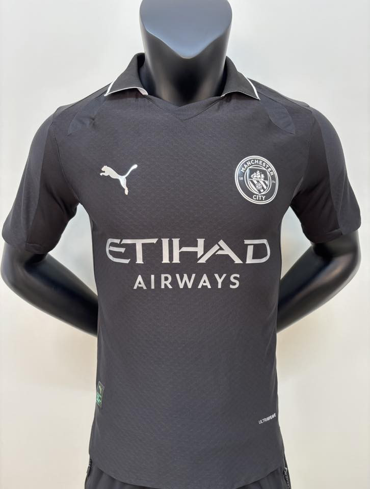 🟣دريس نسخة لاعب الأصلي التايلندي
🔵(((تجهيز جمله فقط )))
🟡قياسات/S/M/L/XL/XXL
🟤العنوان/بغداد حافظ القاضي 
🔴*********** واتساب او اتصال 
🟠يوجد توصيل لجميع المحافظات
