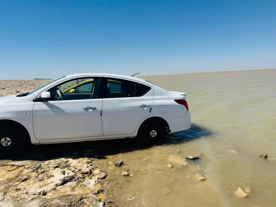 نيسان صني هندي ابو البليته الزركة موديل 2019
بيها 3 قطع 
جاملغين اماميات وربع من باب الايمن
السياره كير مكينه كهربائيات وضع الشركة 
دوشمه جديده 
كامله من كل شي
*********** 
تحويل ثاني يوم بأسمي
