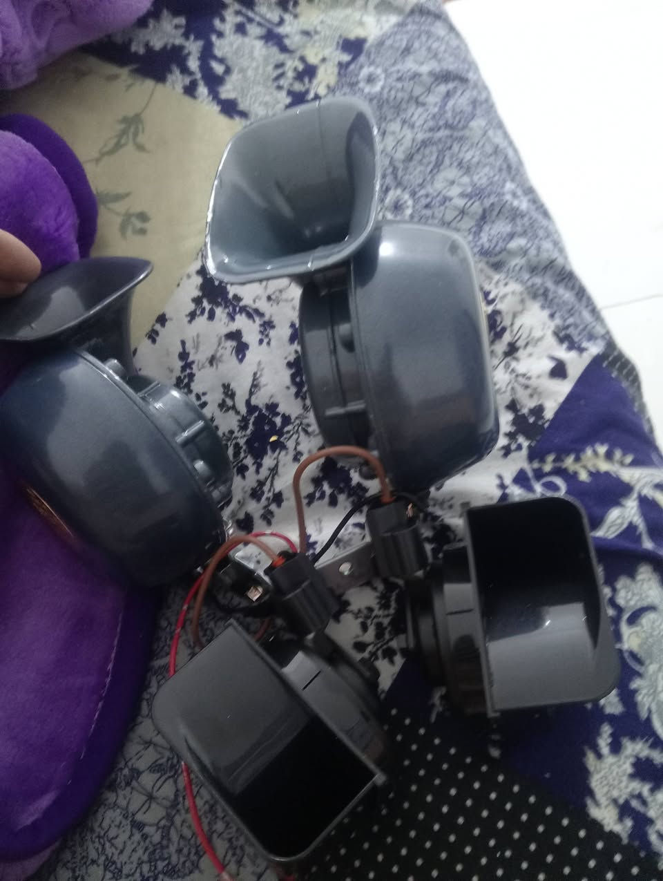 إسلام عليكم هورنات جمسي ملكي شرط نحاس دكه رعيد جدد مامشدود حفر مال افلون وجمسي زجين  مكاني حي السلام قرب مستشفى الفضيليه تجي تسمعهن تقتنع يله *********** احمد
