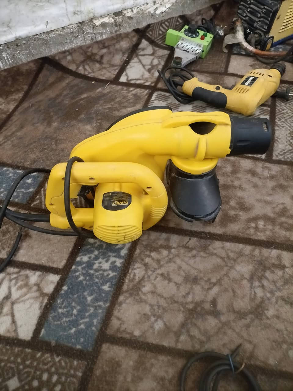 السلام عليكم
غراض للبيع كلهن شغالات ع الفحص كلمن وسعره عنوان بغداد الحسينيه الراشدية رقم ***********
