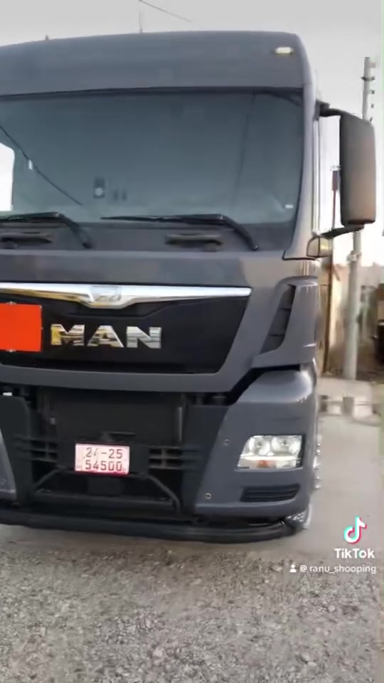 MAN
‎‏‎مان
دعامية حديد 
لون مميز أسمنتي
دبل سوبر 
مديل :2016 
گير مان. ZF
ريتايدر ماي
كامره حساس 
ثلاجه 
ممشاه 700 
كاتي دخول جديد مامشتغل بل العراق 
————————————————————
MAN 18.440
‎دەعامی ئاسن
‎ چیمەنتۆیی (سمنتی)
‎دەبڵ سۆپەر
‎‏‎‏‎مۆدێل ;2016
‎‏‎‏‎مان ZF گێر ؛ ئۆتۆماتیك
‎ڕیتایدەر ئاو 
‎كامێرە حاسە
‎سەلاجە
700KM ماوەی ڕۆشتن 
‎‏‎كاتی 
‎‏‎تازە داخڵ بوو لێرە ئیش نەكردووو 

📞***********📞
