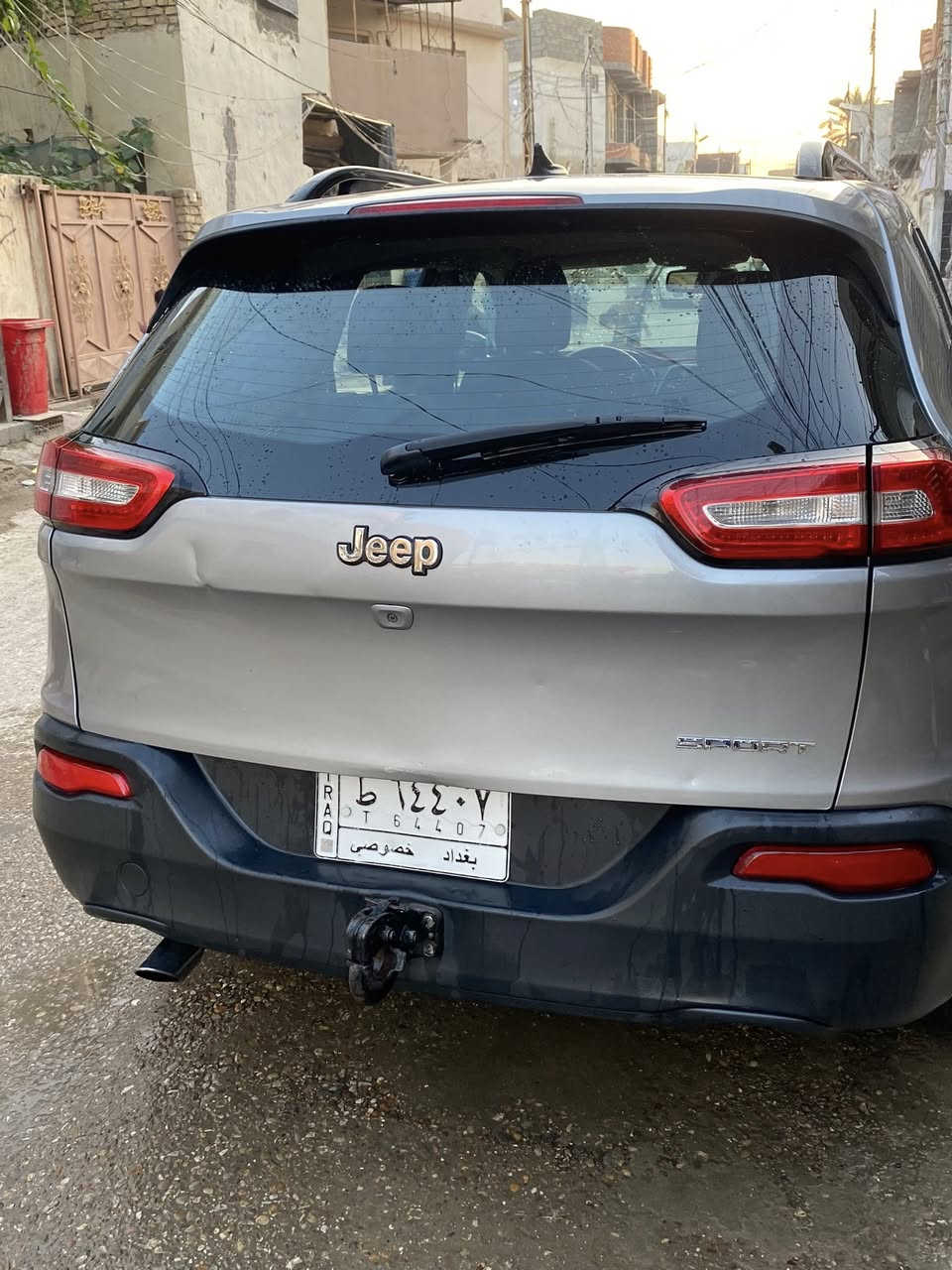 سلام عليكم
جيب شيروكي موديل 2017

ضررهه جاملق امامي فقط  ولباب توحيد لون

كير محرك مكفول 

تبريد و تتفه مكفول 

ماشيه 140 سياره بسمنه

مكاني ديالى بعقوبة المركز 

سعر 127وبيه مجال حك جيه 

***********

بيع فقط
