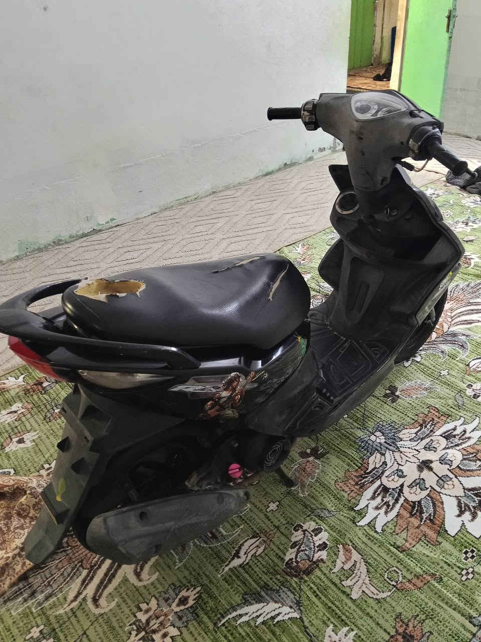 سلام عليكم
دراجه ماكس مضلع ياباني بلاديه مامفتوحه جيب وياك مصلح وافحص اي نقص مابيه شلعه ومعدل فول سعر 550وبيه مجال مكان طويريج   ***********
