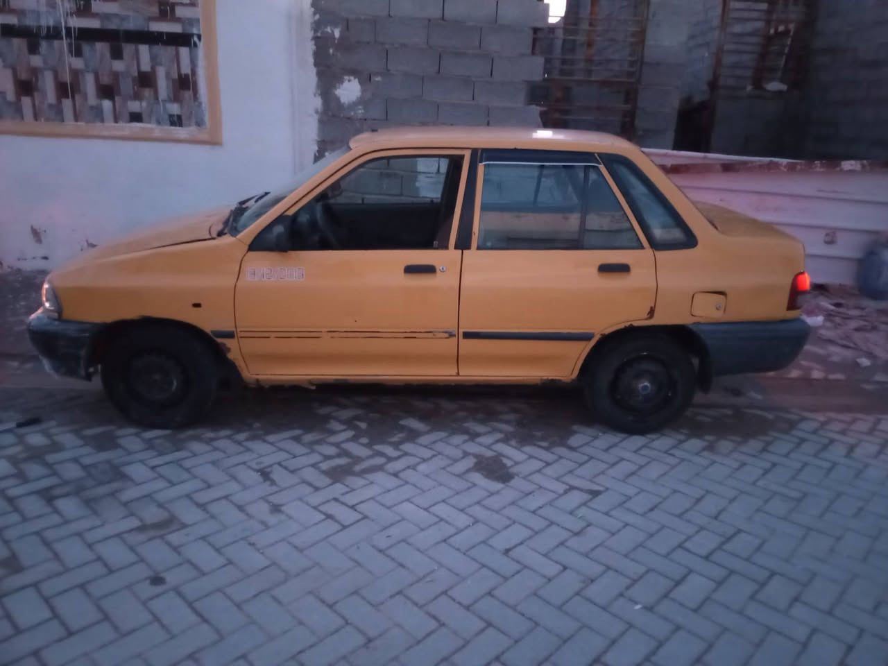 السلام عليكم سايبا موديل 13 رقم الماني راعيها موجود ابيع كوم حديد سياره نضيفه وجهازه قفلها ب12ورقه مكاني بغداد الشعب توصل على خاص ‏‪***********‬‏
