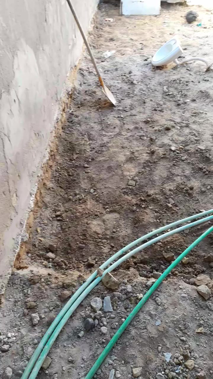 من رخصة المسؤل🌹من ميسان العمارة رقم تليفوني واتساب هم بية *********** قلع ارضيات تنكير تفليش تصعيد تراب تصعيد طابوك تصعيد رمل تصعيد شتايكر كافة المواد مساوات بتالو لبخ بتالو تزفيت بتالو كافة الاعمال
