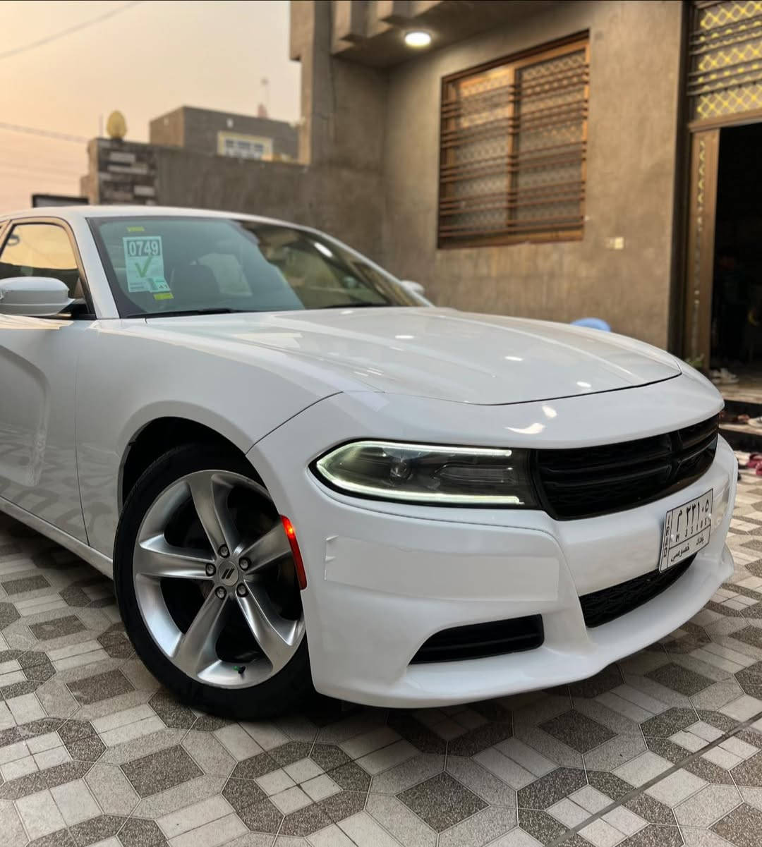 DOODG SXT 2019
السياره داخله كلين بدون حادث بدون ايرباك بجم كبس بالعراق بيها رش قطعتين خلفيات جاملغ وجنطه بدون دواخل نهائياً ( لغد شاصي حوض كفاله من الشخط) مكينه ممفتوحه كير ممفتوح تخم تاير جديد حجر بيئه بلاد بدون ايرباك تبريد ثلج حداديه جيده رقم بغداد تحويل مباشر  مواصفات الجارجر العاديه السعر ٢٠٠ وبيها مجال جداً بسيط مكاني بابل ***********
