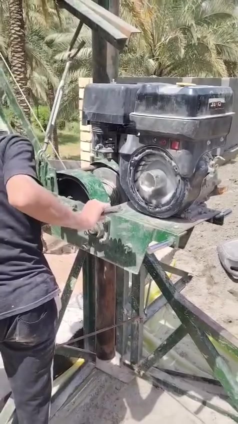 السلام عليكم ونج للبيع مانقصه شي شوفت عينك 
رقم صاحب الونج *********** كربلاء حي العامل

