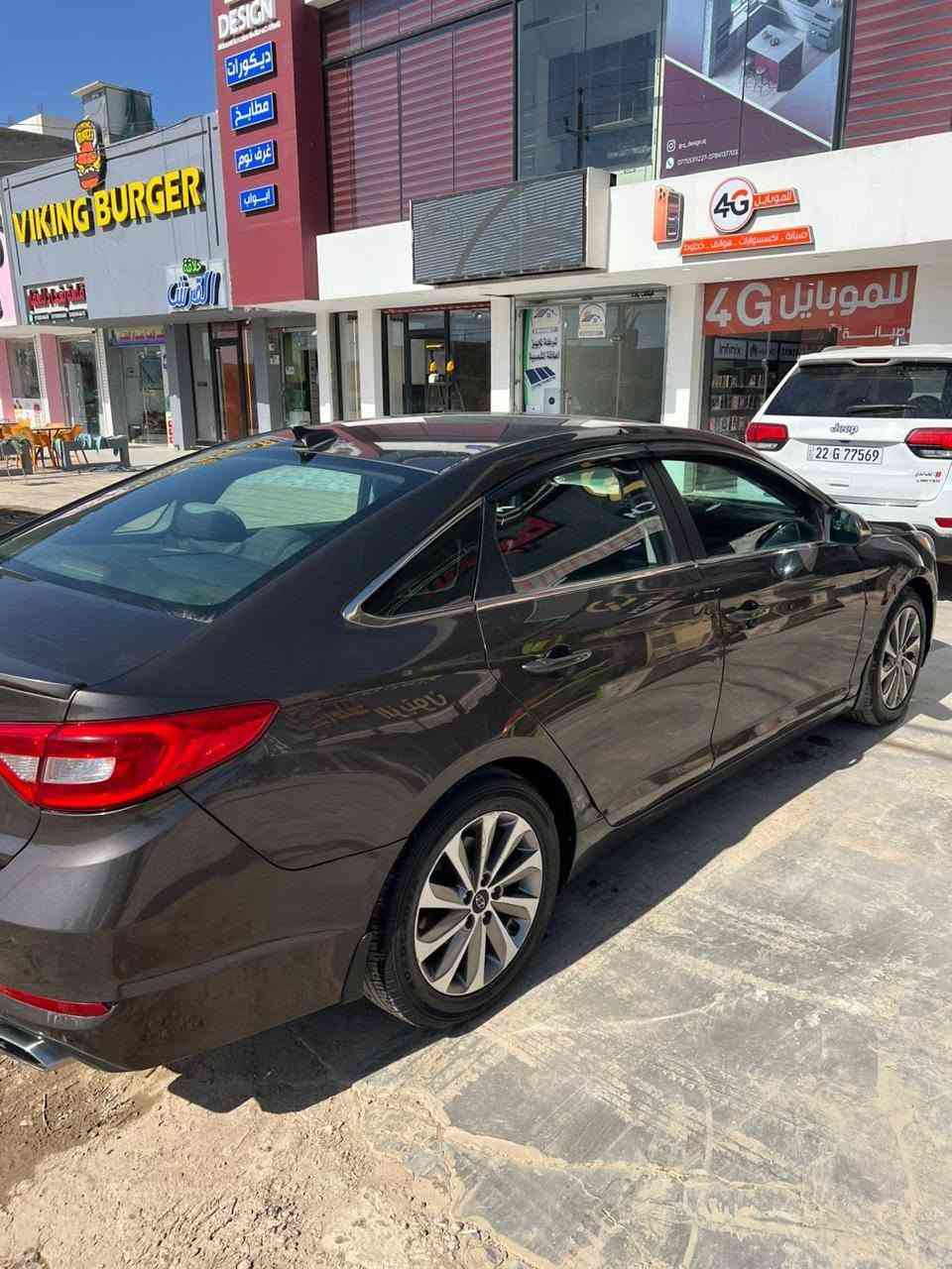 سوناته ٢٠١٦ سياره احلا من الصور سعره ١١٥ سونار بل منشور
سياره كلش نضيفه وما نقصه اي  شي ***********
