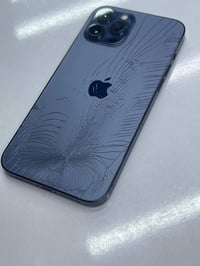 ايفون 12برو ماكس  امريكي. نموذج M ذاكرة ٢٥٦ بطارية ٨٦ جهاز وتر بروف  ف...