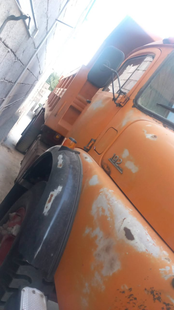 السلام عليكم اقجم  82 بلادي للبيع الرقم الإنكليزي الجديد بأسمي المكان بغداد
للإستفسار عالرقم ***********
