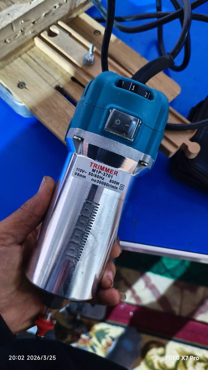 سلام عليكم ادوات نجارة للبيع ابيع شلع مكاني بغداد مدينه الصدر قطاع 56 
1-كمبريسر جديد نظافه 99%
2- فريزة جديدة كاملة +ضربات فريزة 2 صندوق
3 -منشار كتر نظافه 100% 
4- منشار تخريم
5- دريل انجيكو نضافه 100%
6 - ستان دريل بوش

رقم الهاتف
***********
