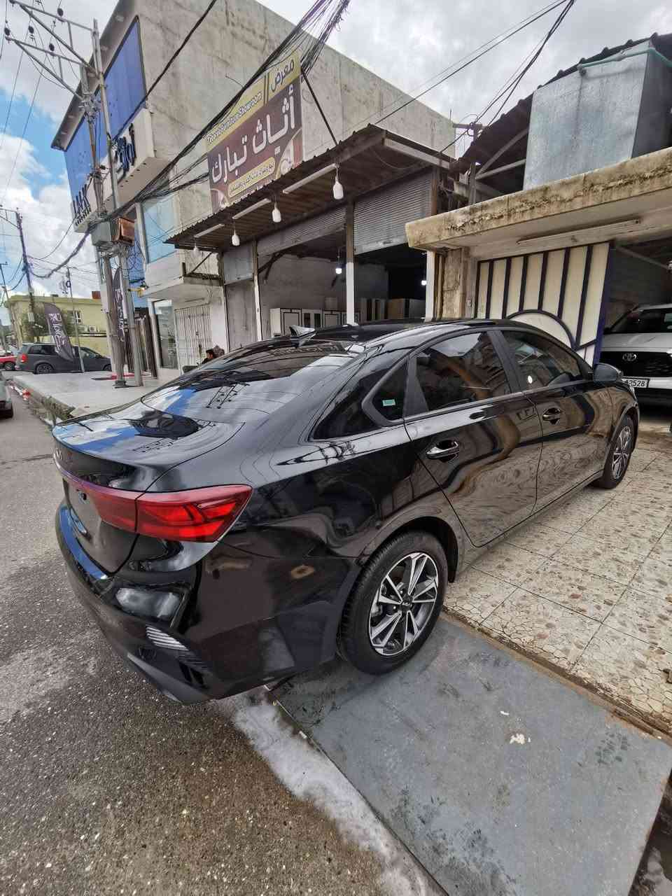 Kia forti 
كيا فورتي موديل ٢٠٢٤ نص فول 
محرك ٢٠ دوش ماشي قليل زيرو تقريبا 
 ٨ الاف ميل 
وارد امريكي 
رادار امامي مانع تصادم 
شاشه كامره دواره 
تحديد مسار قياده الي
💥ضرر سياره بوند وجاملغ جهه السايق بدون دواخل راديتر شرط شركه 
رقم شاصي 3KPF24AD4RE806294
السعر ١٣٥ ومجال 
كاتي يترقم شمالي اربيل دهوك 
مده ترقيم ٩٠ يوم 
استفسار اكثر اتصال 
0️⃣7️⃣7️⃣3️⃣8️⃣4️⃣9️⃣6️⃣1️⃣2️⃣8️⃣
