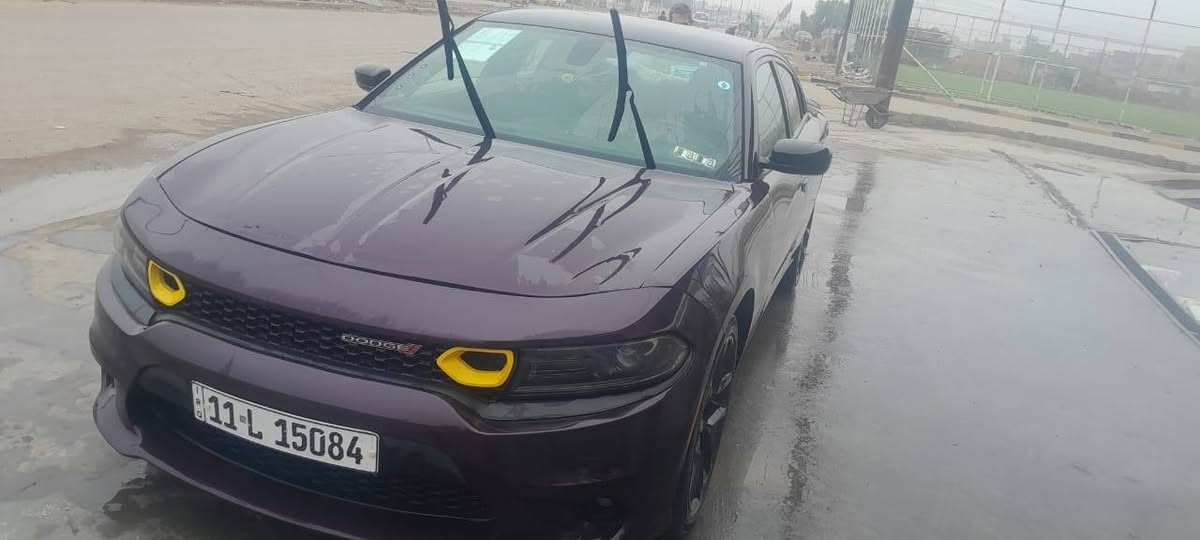 سلام عليكم خوتي طيبين جارجر ٢٠٢٢ سياره ماشيه ٥٠ الف نضيفه وجديده معنى كلمه لبيع او مراوس سعر ٢٢٠ هاتف ***********
