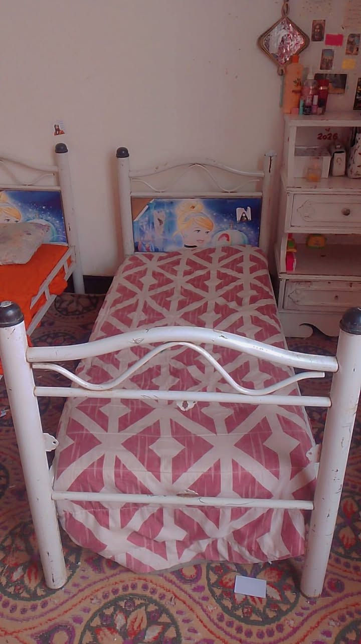 غراض للبيع وأسعار مناسبه كلش والتفاصيل خاص رجاء ماجاوب تعليقات


**إذا كنت صاحب هذا الإعلان وتريد حذفه لأي سبب، رجاءا أرسل رسالة إلى الدعم الفني**