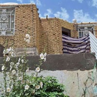 بيت  للبيع الموحيه حي جامعة طابو صرف  مقاطعة ٣٧٣٣٨ ع شارعين فرعيين وحد...