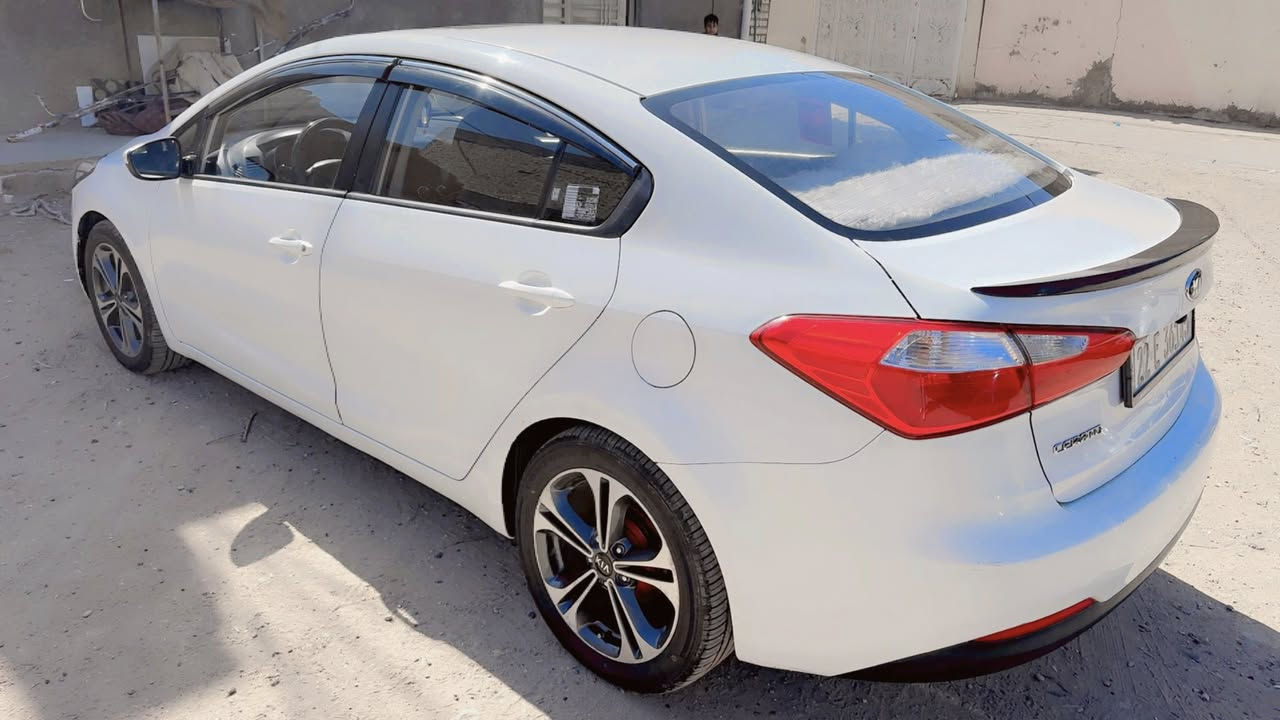 سيراتو موديل ١٤
السيايره فتحه
مكفوله 
مكينه كير تبريد مكفولات 
اربيل باسم شركه تريد مداور تريد وكاله 
السياره جاهزه 
السعر ١٢٣
مكانهه نجف 
للستفسار. ***********
